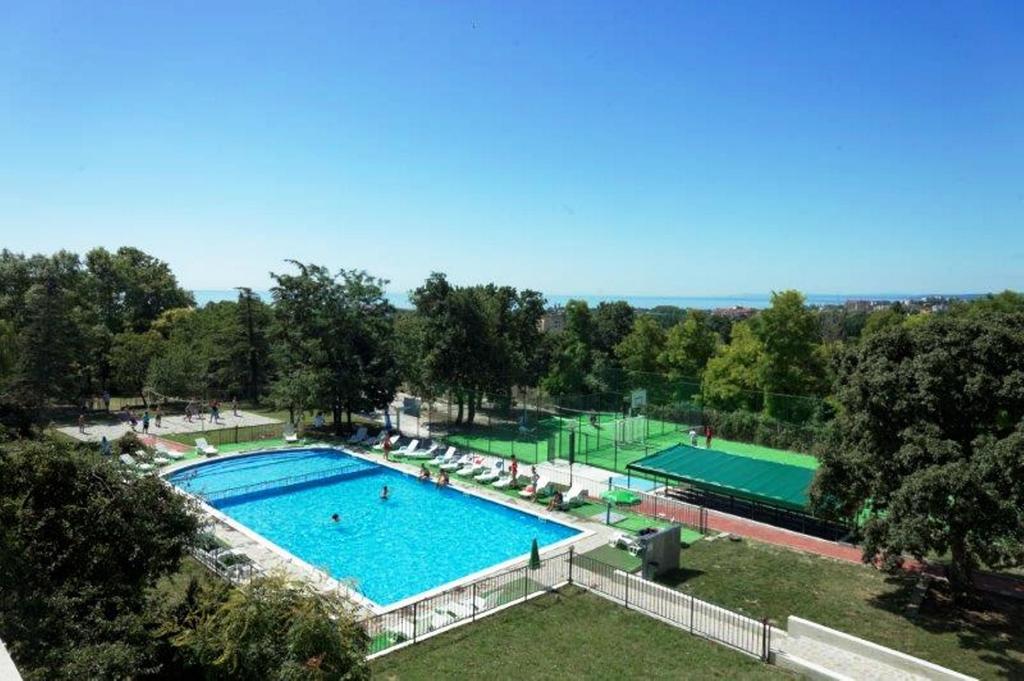 Geolog Hotel Святые Константин и Елена Экстерьер фото